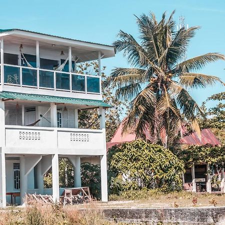 Nias Surf Stay Lagudri エクステリア 写真