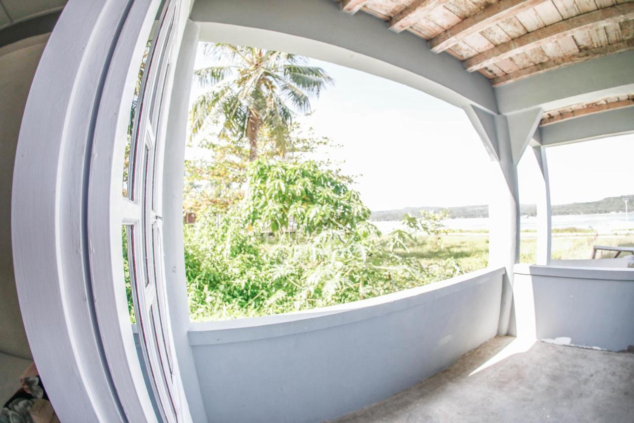 Nias Surf Stay Lagudri エクステリア 写真